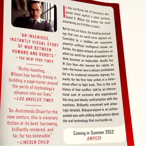 Robopocalypse by Daniel H. Wilson - Picture 3 of 4